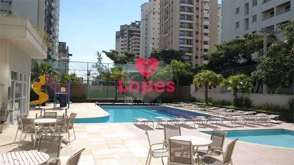 Apartamento à venda com 4 suítes em Parque Residencial Aquarius, São José dos Campos, SP