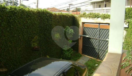 Sobrado à venda com 3 quartos, sendo 1 suíte,  em Vila Aurora (zona Norte), São Paulo, SP