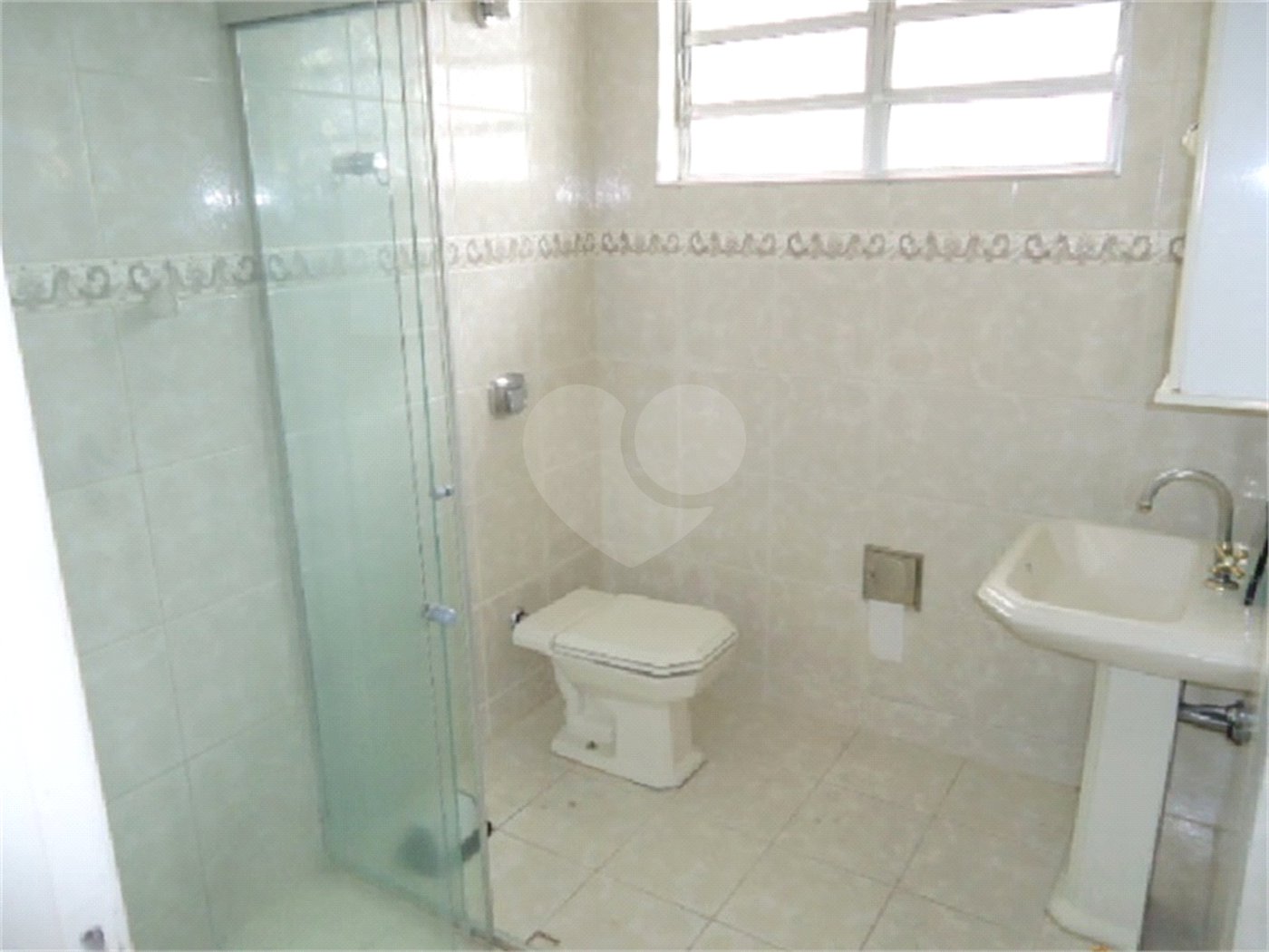 Sobrado à venda com 3 quartos em Vila Gustavo, São Paulo, SP