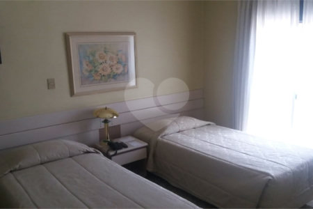 Flat à venda com 1 suíte em Santana, São Paulo, SP