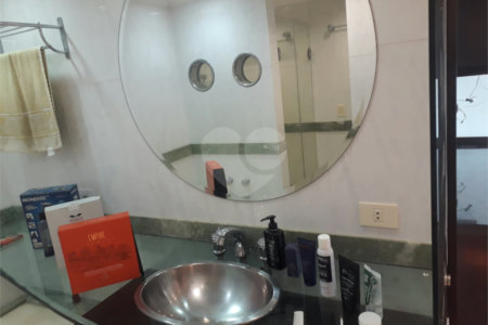Apartamento à venda com 4 quartos, sendo 1 suíte, em Tijuca, Rio de Janeiro, RJ
