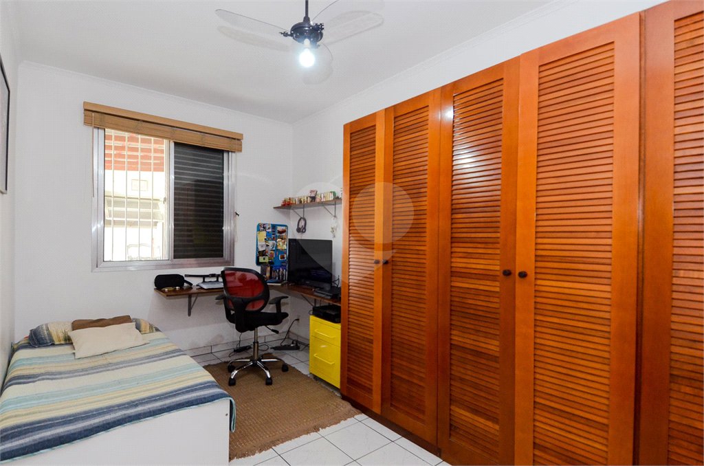 Casa à venda com 4 quartos, sendo 1 suíte, em Jardim Nova Taboão, Guarulhos, SP
