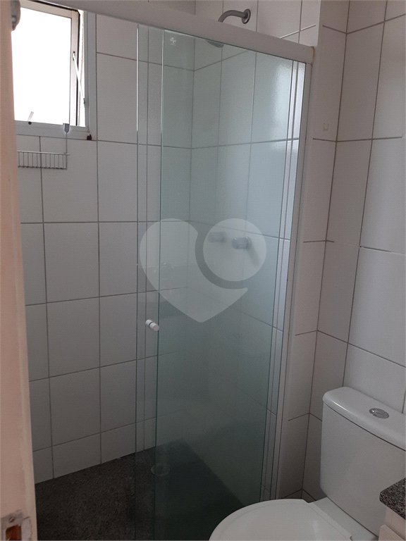 Apartamento à venda ou para alugar com 3 quartos, sendo 1 suíte,  em Vila Suzana, São Paulo, SP