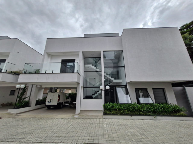Casa à venda com 4 suítes no condomínio Belvedere Prudência, São Paulo - SP