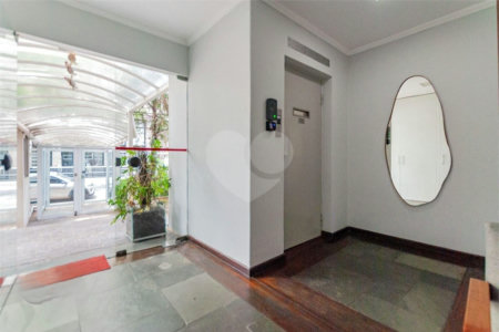 Cobertura à venda com 2 suítes em Vila Olímpia, São Paulo, SP
