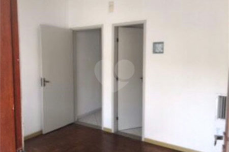 Casa à venda com 3 quartos em Vila Mariana, São Paulo, SP
