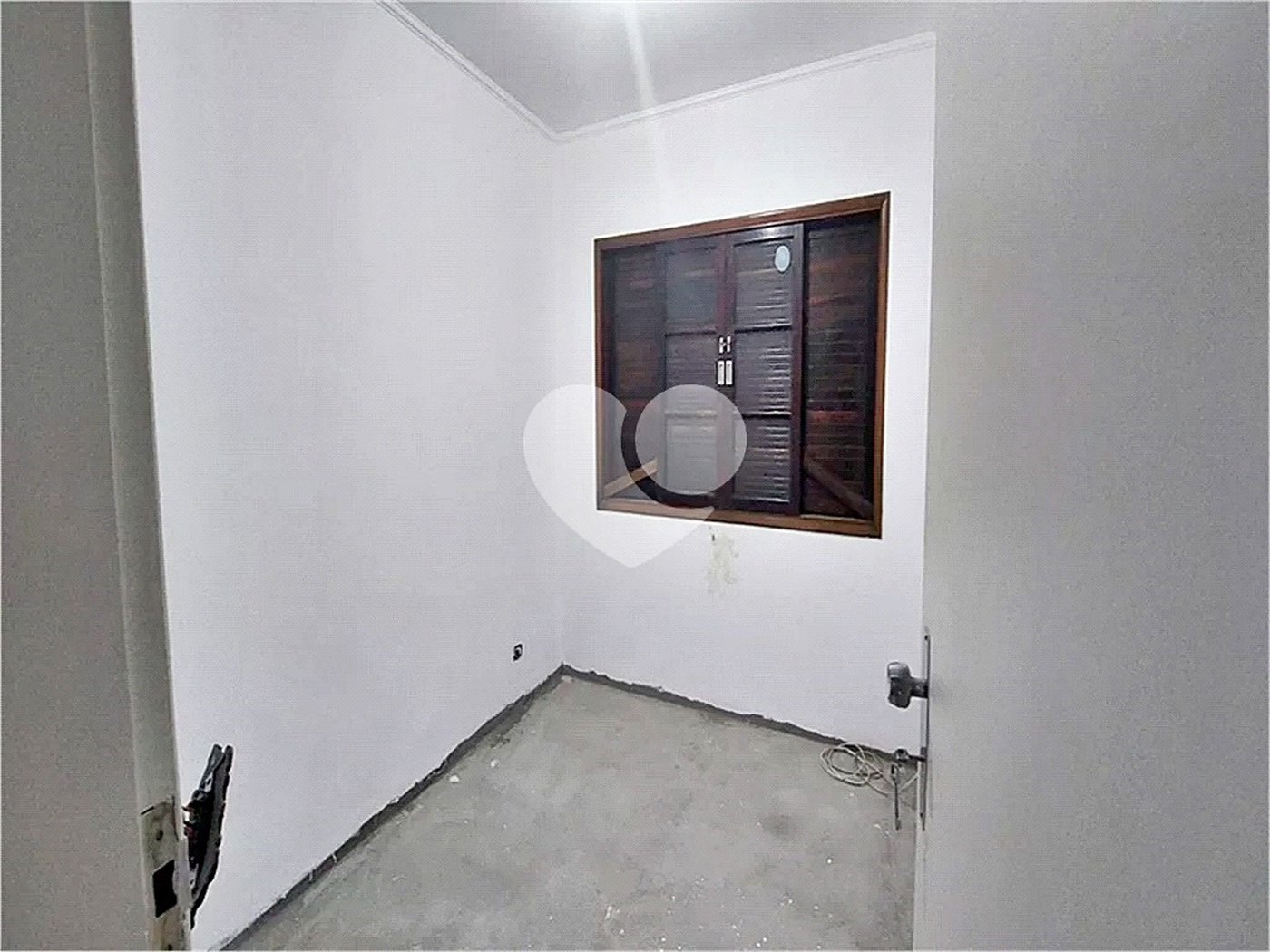 Casa Térrea à venda ou para alugar com 4 quartos, sendo 2 suítes, no Centro, Mairiporã, SP