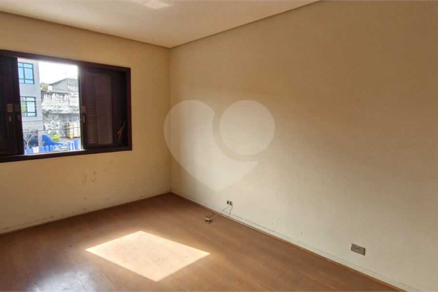 Casa à venda com 6 quartos, sendo 1 suíte, no Brasilândia, São Paulo, SP