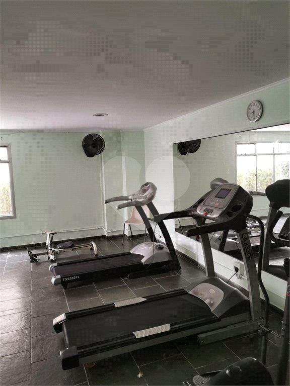 Cobertura à venda com 3 quartos em Vila Gumercindo, São Paulo, SP