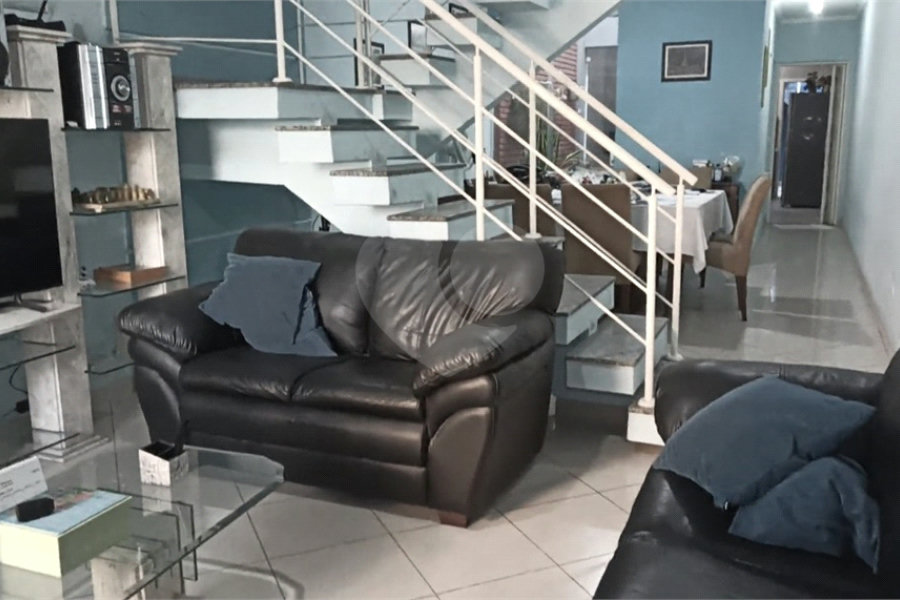Casa à venda com 3 quartos, sendo 1 suíte, em Vila Dom Pedro Ii, São Paulo, SP