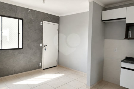 Apartamento à venda com 2 quartos no Centro, Votorantim, SP