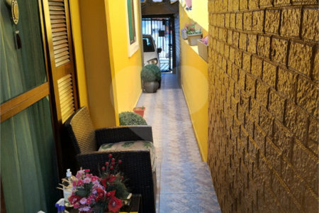 Casa Térrea à venda com 2 quartos, sendo 1 suíte, em Jardim das Esmeraldas, São Paulo, SP