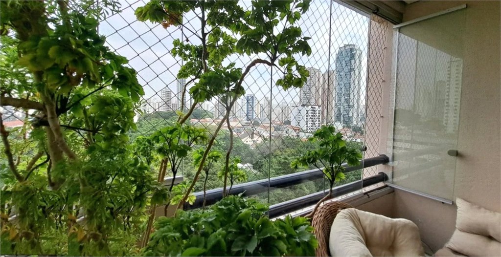 Apartamento à venda com 3 quartos, sendo 1 suíte,  em Vila Gomes Cardim, São Paulo, SP