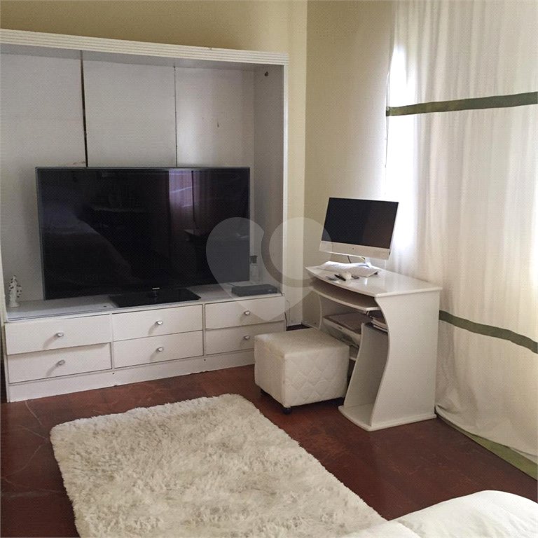 Sobrado à venda com 3 quartos, sendo 1 suíte, em Vila Mariana, São Paulo, SP