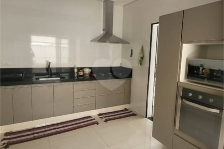 Casa à venda com 3 suítes no condomínio Real Park - Paulínia, Paulínia - SP