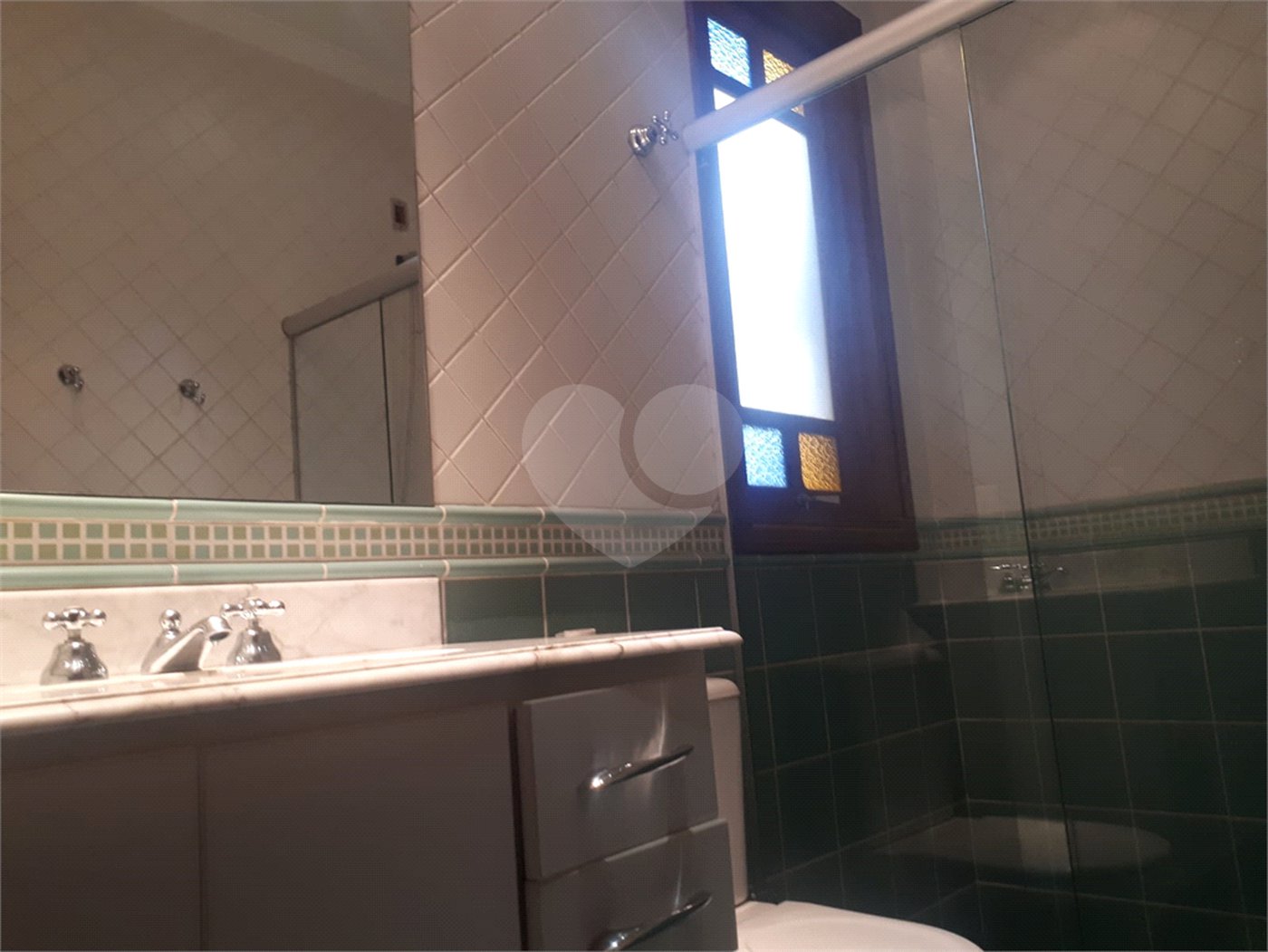 Casa à venda com 7 quartos, sendo 4 suítes,  no condomínio São Joaquim, Vinhedo - SP