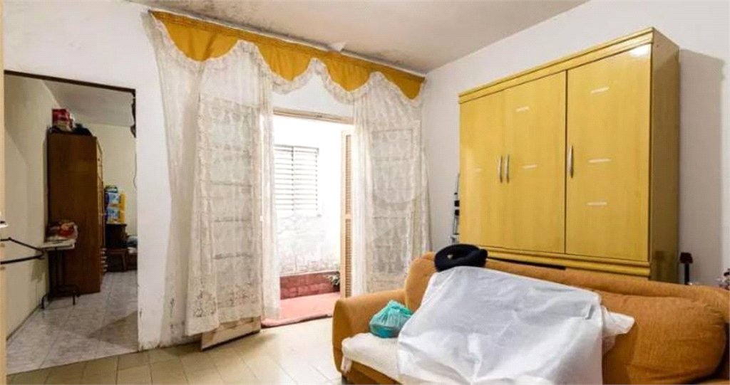 Sobrado à venda com 4 quartos, sendo 1 suíte,  em Vila Dalila, São Paulo, SP
