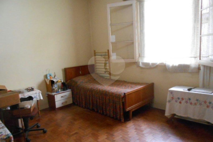 Sobrado à venda com 3 quartos em Santa Teresinha, São Paulo, SP