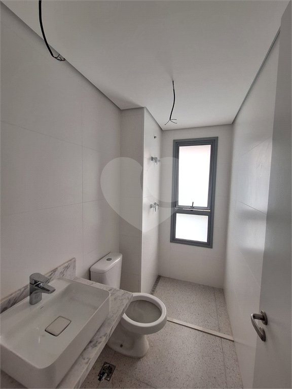 Apartamento à venda com 3 suítes em Sumarezinho, São Paulo, SP