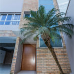 Sobrado à venda com 4 quartos, sendo 3 suítes,  em Tremembé, São Paulo, SP