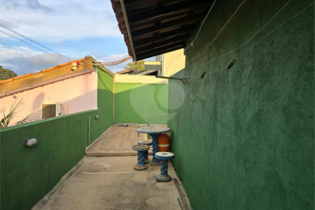 Casa à venda com 2 quartos em Ressaca, Atibaia, SP