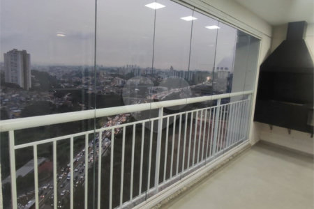 Apartamento à venda com 3 quartos, sendo 2 suítes,  em Jardim Arpoador, São Paulo, SP