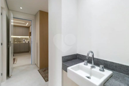 Apartamento à venda com 2 quartos em Indianópolis, São Paulo, SP