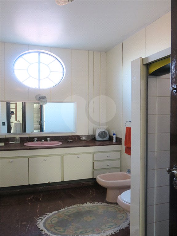 Casa à venda com 5 quartos, sendo 1 suíte, em Jardim Guedala, São Paulo, SP