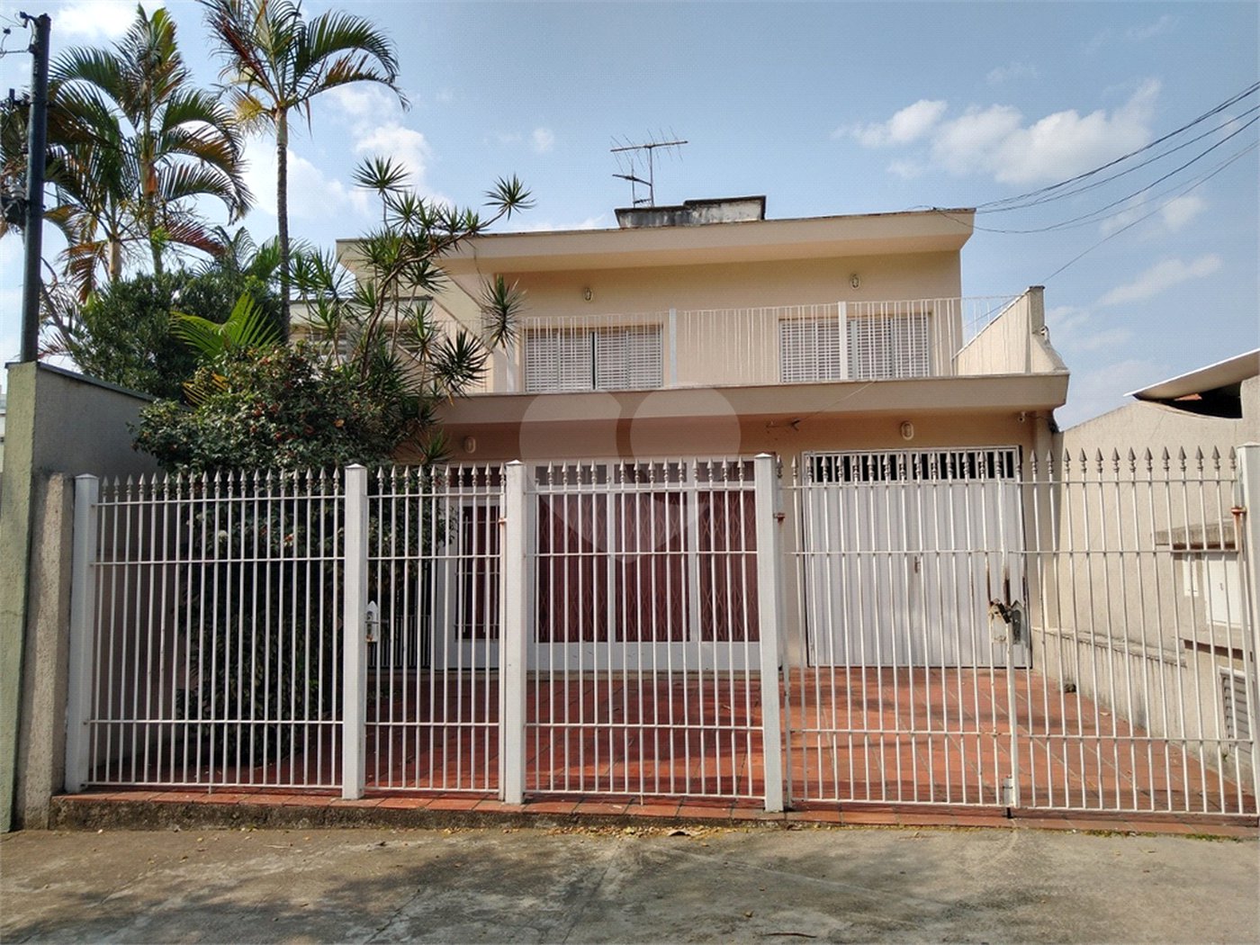 Casa à venda com 7 quartos, sendo 1 suíte, em Lapa, São Paulo, SP
