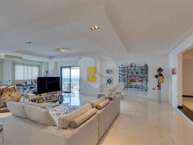 Apartamento à venda com 4 suítes em Alto da Boa Vista, São Paulo, SP