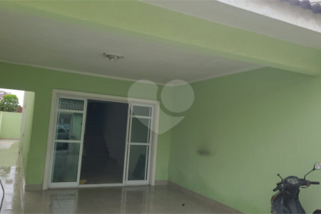 Casa à venda com 2 suítes, em Cidade Nova Arujá, Arujá, SP