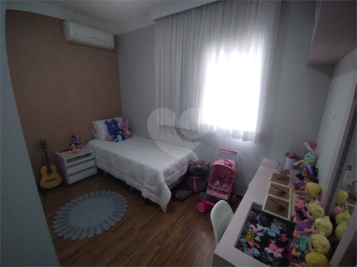 Casa à venda com 4 suítes no condomínio Altos da Serra Vi, São José dos Campos - SP