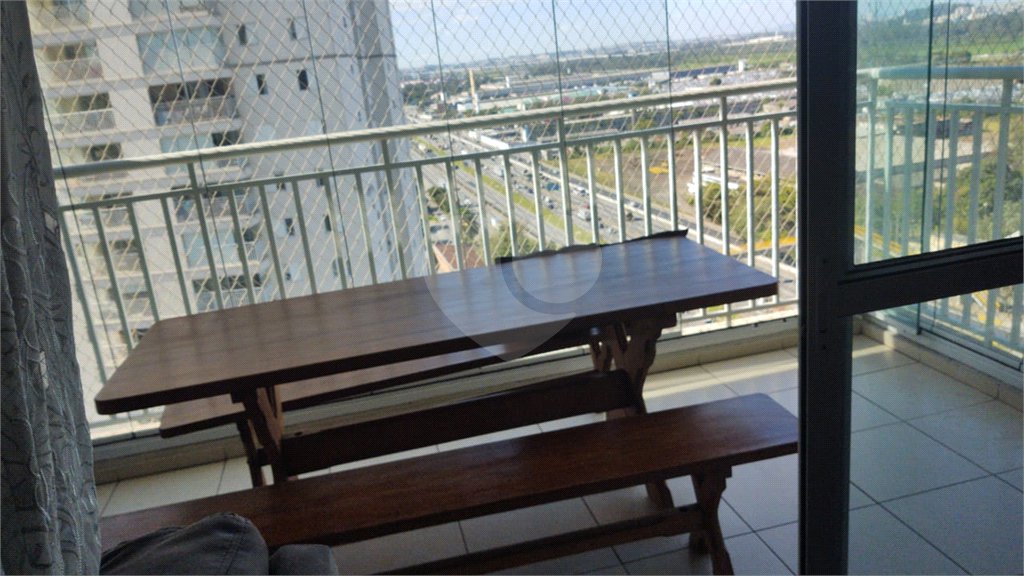 Apartamento à venda com 3 quartos, sendo 1 suíte, em Vila Leonor, Guarulhos, SP