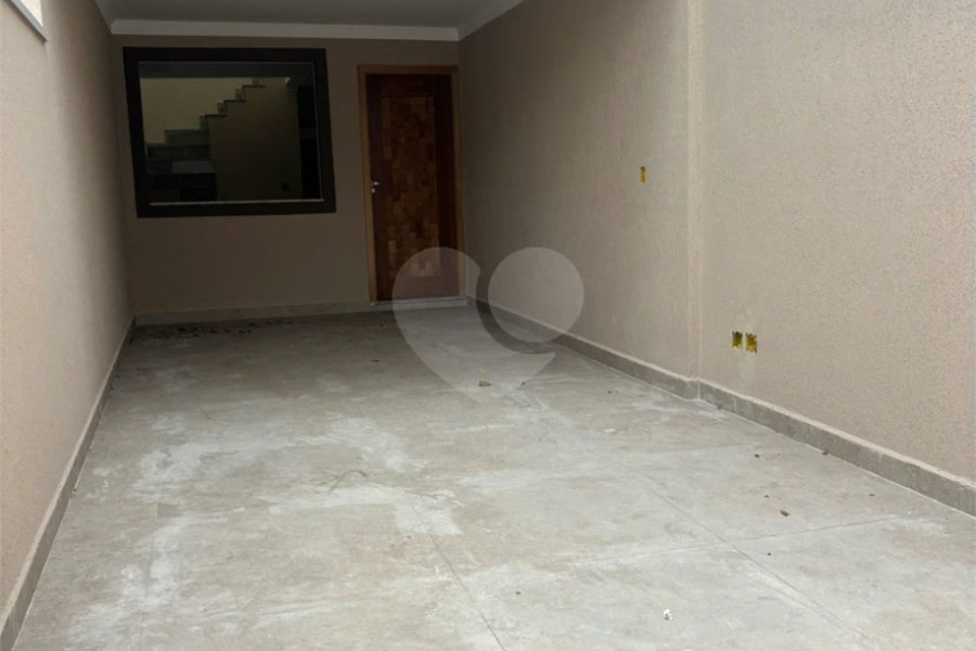 Sobrado à venda com 3 quartos, sendo 1 suíte, em Vila Nova Cachoeirinha, São Paulo, SP
