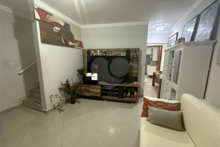Casa à venda ou para alugar com 3 quartos, sendo 1 suíte,  em Jardim Vivan, São Paulo, SP