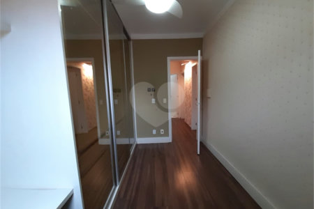 Casa à venda com 3 quartos, sendo 1 suíte, no condomínio Reserva Elton Ville., Sorocaba - SP