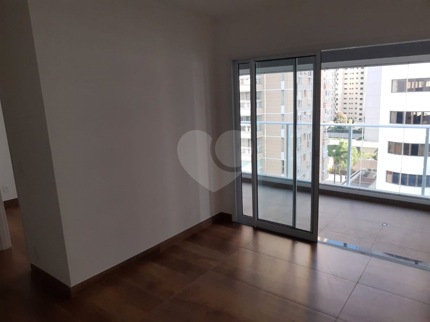 Apartamento à venda com 1 suíte em Indianópolis, São Paulo, SP