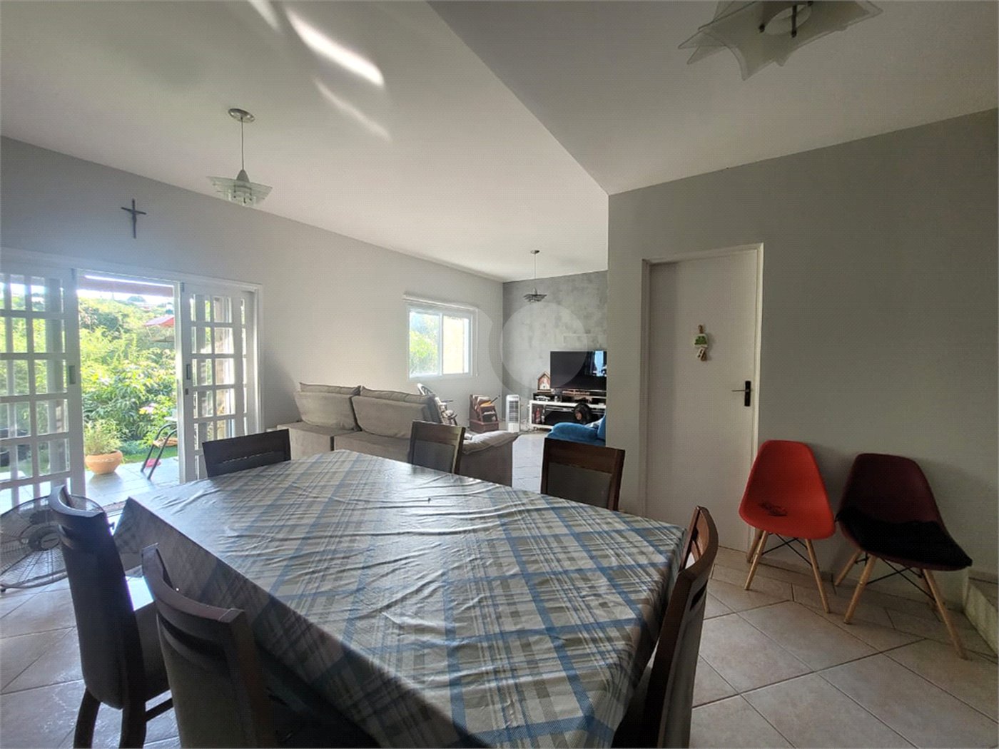 Casa à venda com 3 quartos, sendo 1 suíte, em Itapetinga, Atibaia, SP