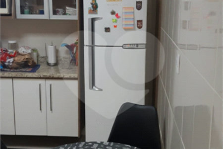 Sobrado à venda com 3 suítes em Parada Inglesa, São Paulo, SP