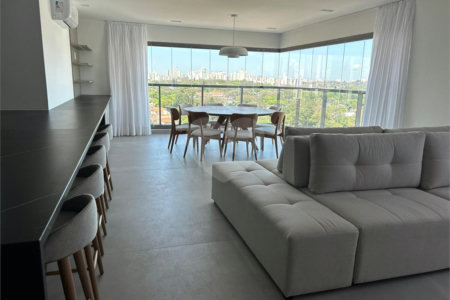 Apartamento à venda com 3 suítes em Santo Amaro, São Paulo, SP