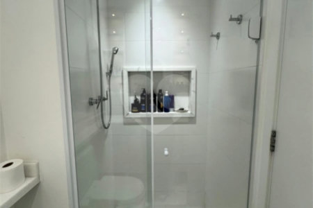 Apartamento para alugar com 2 quartos, sendo 1 suíte,  em Indianópolis, São Paulo, SP
