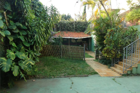 Casa à venda com 4 suítes em Jardim Leonor, São Paulo, SP