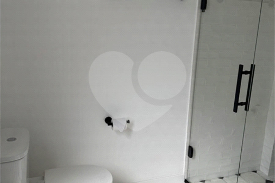 Apartamento para alugar com 3 quartos, sendo 2 suítes, em Moema, São Paulo, SP
