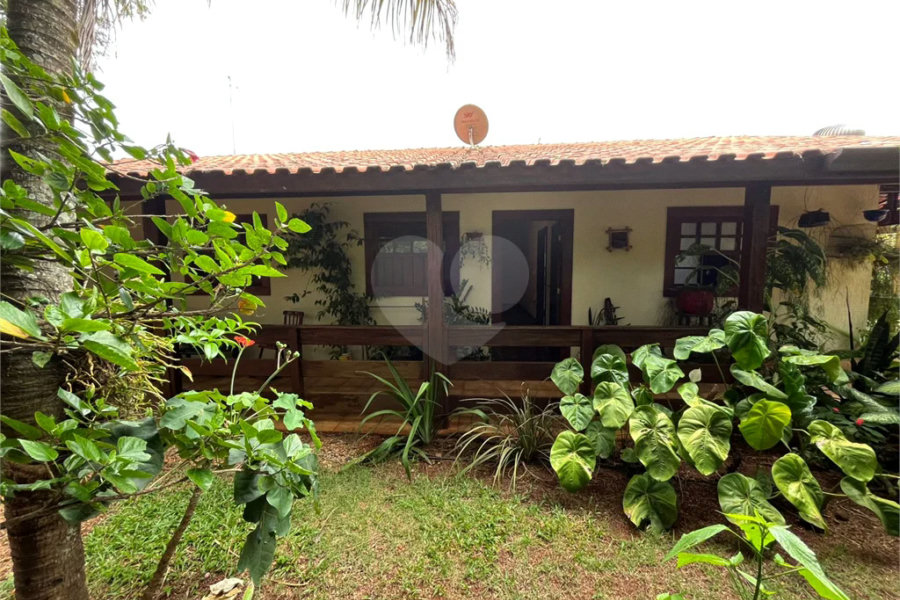 Chácara Espaçosa no Santa Rita com Área Gourmet, Sauna e Árvores Frutíferas
