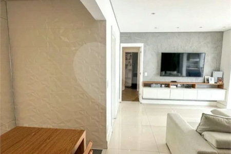 Apartamento de 106 m² no Auge Home Resort, porteira fechada, com 3 dormitórios, 1 suíte, varanda gourmet, 2 vagas, depósito e lazer completo.