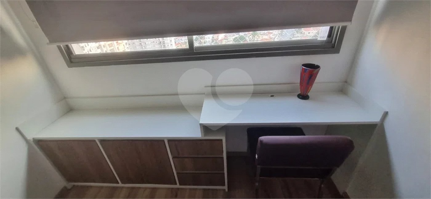 Studio Mobiliado no Alto do Ipiranga – Andar Alto e Vaga para Moto