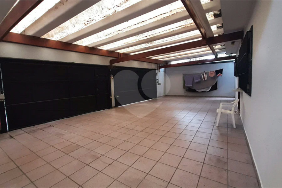 Vende-se Casa incrível no Jardim Prudência!