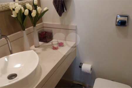 Apartamento à venda com 4 quartos, sendo 1 suíte,  em Tijuca, Rio de Janeiro, RJ