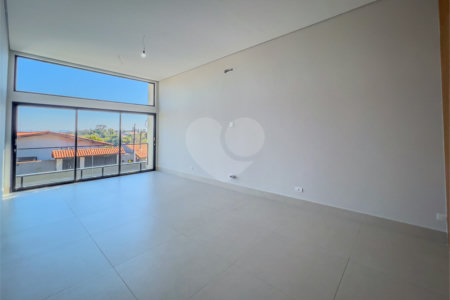 Casa à venda com 3 suítes em Jardim Paulista, Atibaia, SP