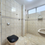 Apartamento próximo da praia com 1 dormitório, 2 banheiros à venda, 55 m² por R$ 420.000 - Pompéia - Santos/SP